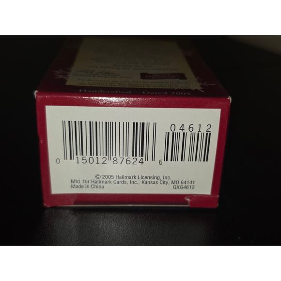 Hallmark Keepsake Ornament Grandchild's First Christmas 2005 - Picture 3 of 4